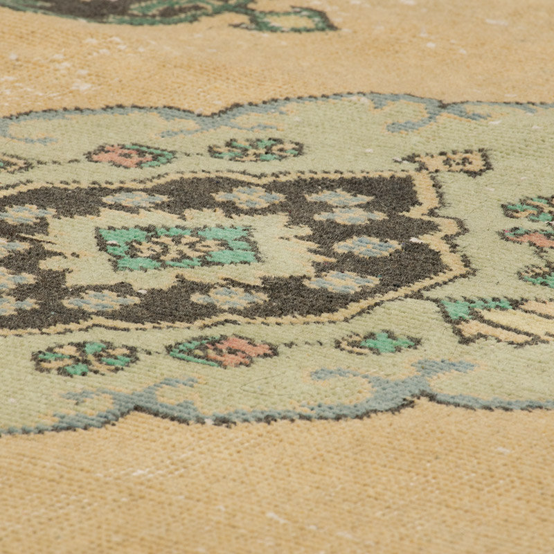 Vintage Turkish Runner Rug - K0091523