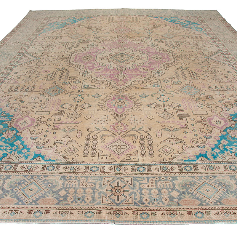 Vintage Hand-Knotted Oriental Rug - 9' 3" x 12' 2" (111" x 146") - K0091544