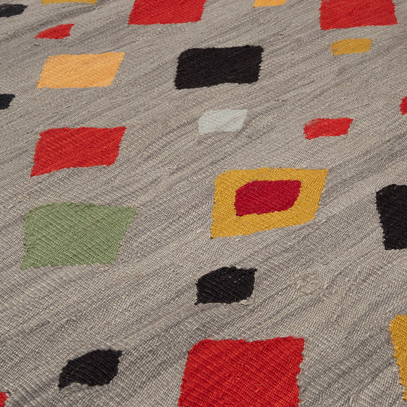 New Contemporary Handwoven Kilim Rug - 5'  x 7'  (60" x 84") - K0091568