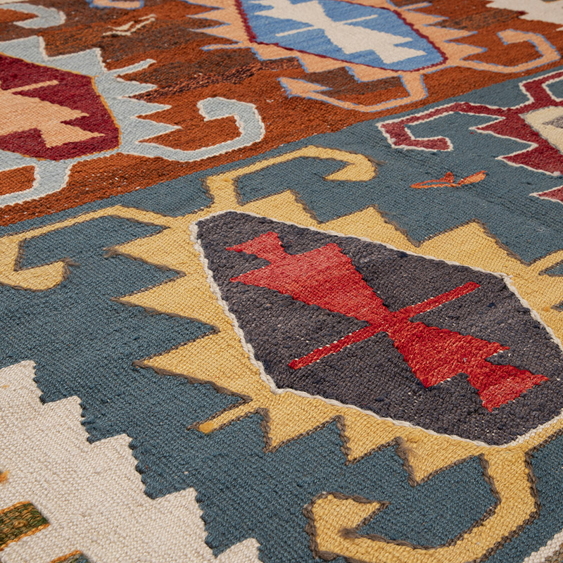 New Turkish Handwoven Kilim Rug - 5' 4" x 7' 9" (64" x 93") - K0091571