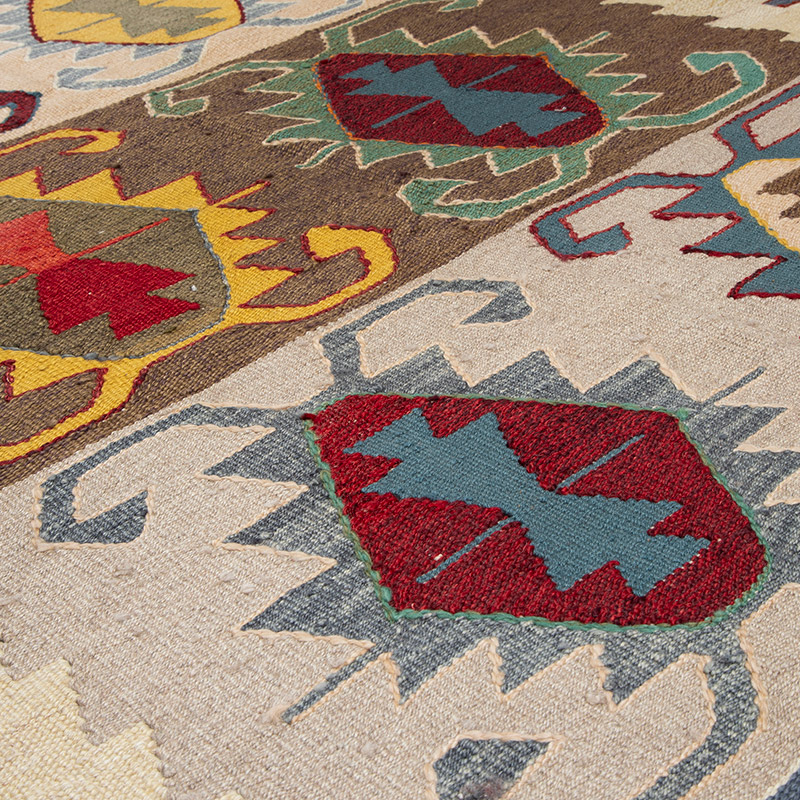 New Turkish Handwoven Kilim Rug - 5' 3" x 7' 10" (63" x 94") - K0091577