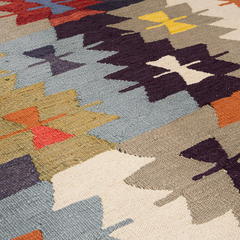New Turkish Handwoven Kilim Rug - 4' 9" x 7' 11" (57" x 95") - K0091578