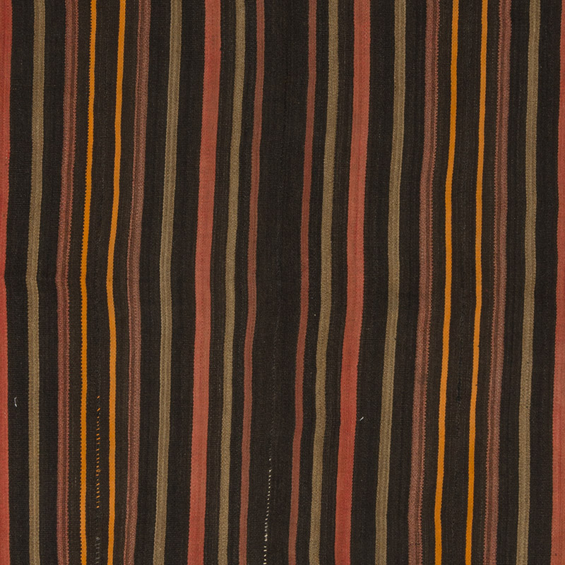 Vintage Anatolian Kilim Rug - 5' 10" x 9' 7" (70" x 115") - K0091615