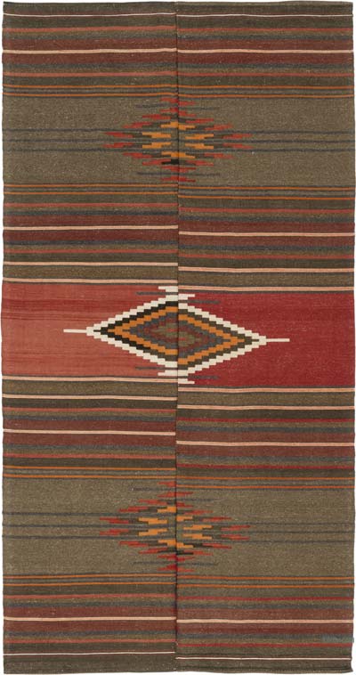 Manastır Kilimi - 133 cm x 253 cm