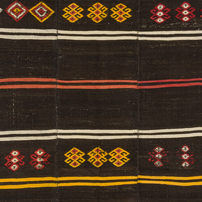 Vintage Anatolian Kilim Rug - 5' 5" x 13'  (65" x 156") - K0091646