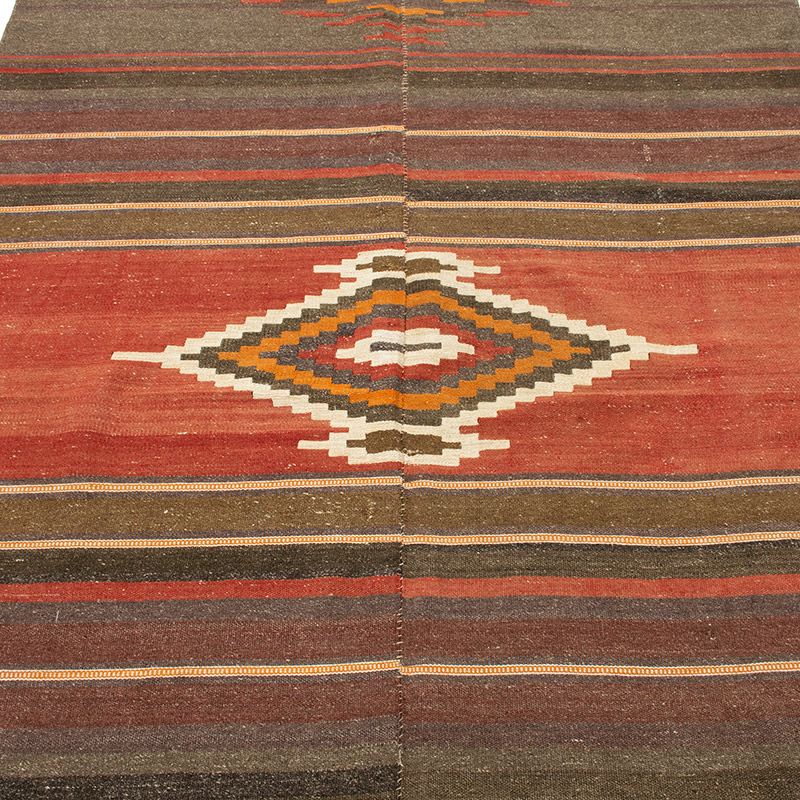 Vintage Manastir Kilim Rug - 4' 1" x 8' 2" (49" x 98") - K0091674