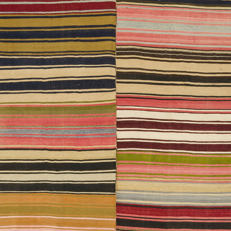 Vintage Anatolian Kilim Rug - 3' 9" x 8'  (45" x 96") - K0091688