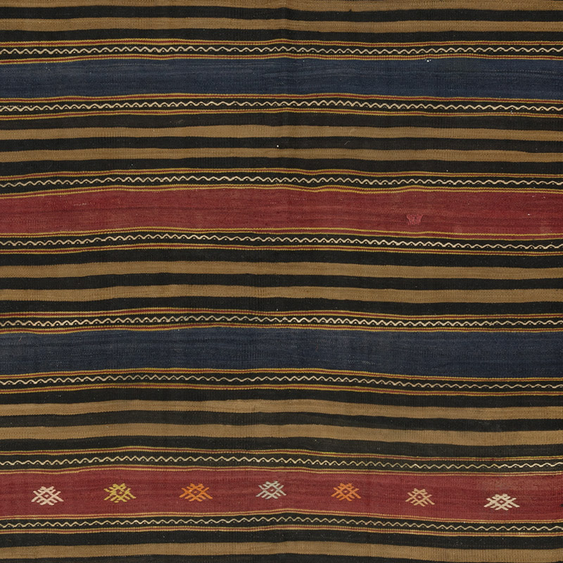 Vintage Anatolian Kilim Rug - 5' 5" x 7' 7" (65" x 91") - K0091690