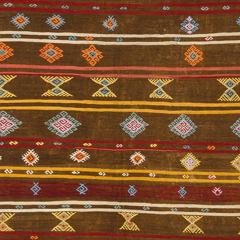 Vintage Anatolian Kilim Rug - 7' 3" x 7' 10" (87" x 94") - K0091701