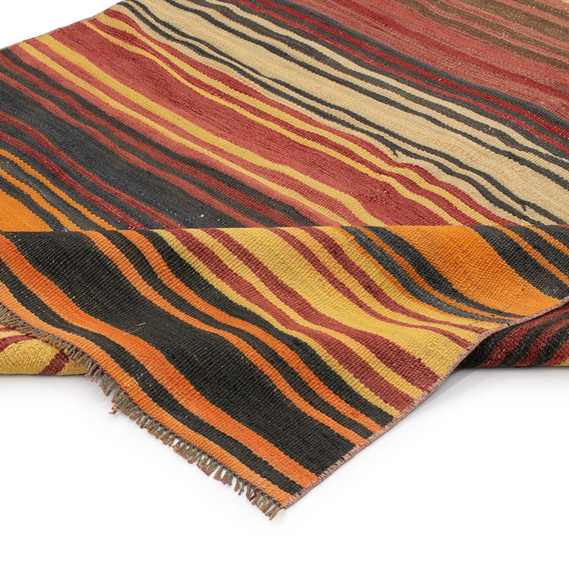 Vintage Anatolian Kilim Rug - 4' 7" x 5' 3" (55" x 63") - K0091705