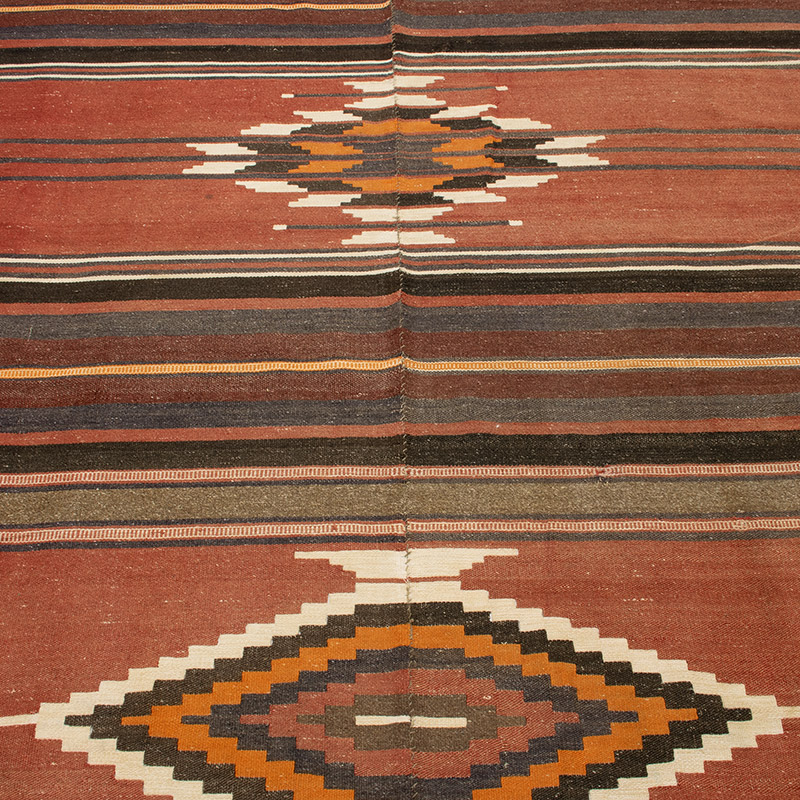 Vintage Manastir Kilim Rug - 4' 7" x 6' 6" (55" x 78") - K0091710