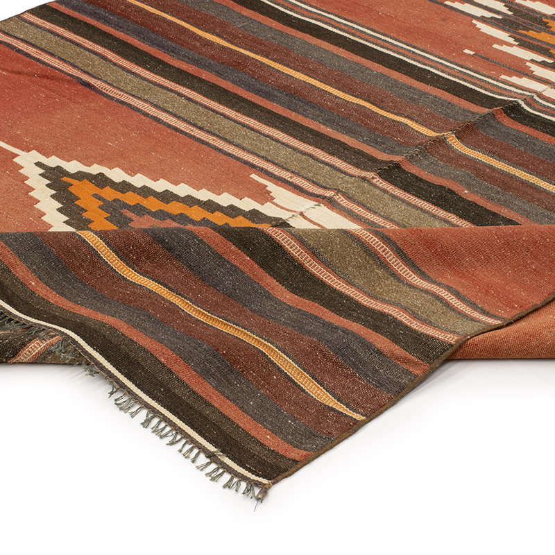 Vintage Manastir Kilim Rug - 4' 7" x 6' 6" (55" x 78") - K0091710