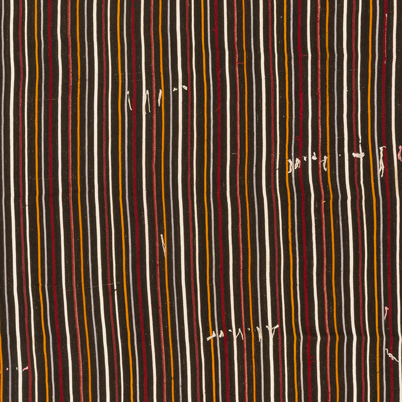 Vintage Anatolian Kilim Rug - 5' 8" x 8' 11" (68" x 107") - K0091713