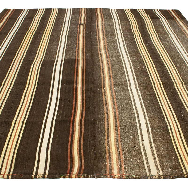 Vintage Anatolian Kilim Rug - 6' 8" x 8' 6" (80" x 102") - K0091714