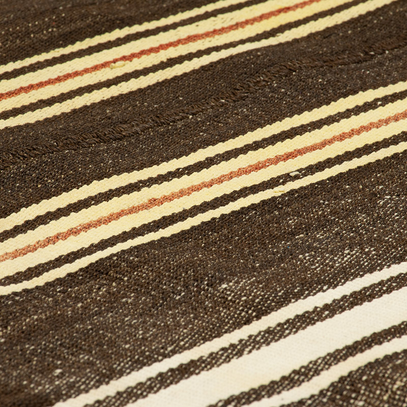 Vintage Anatolian Kilim Rug - 6' 8" x 8' 6" (80" x 102") - K0091714