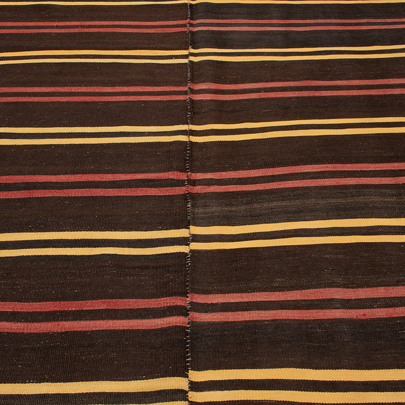 Vintage Anatolian Kilim Rug - 5' 9" x 9'  (69" x 108") - K0091733