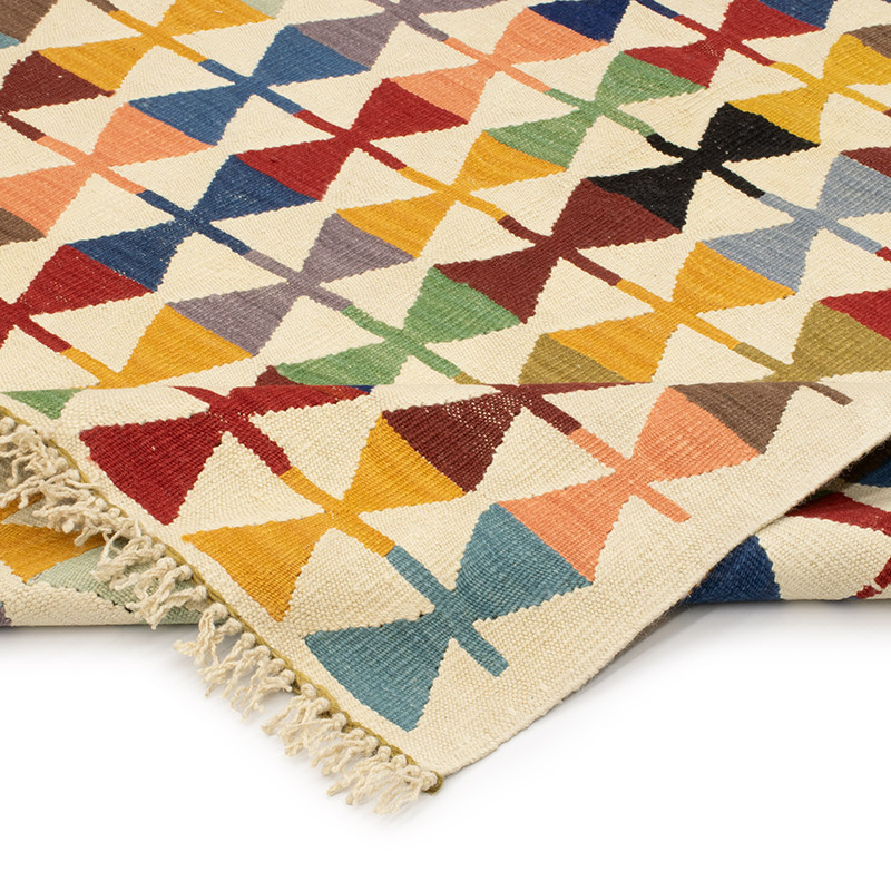 New Handwoven Turkish Kilim Rug - 4'  x 6' 2" (48" x 74") - K0092118