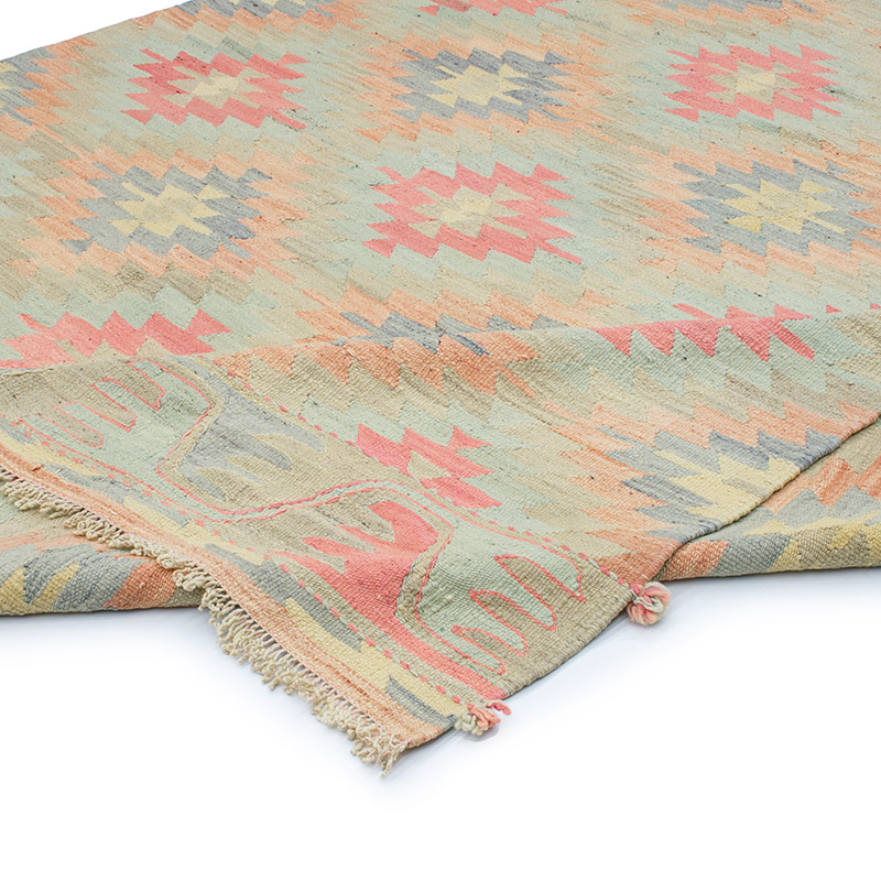 Vintage Mihalic Kilim Rug - 6' 9" x 10' 6" (81" x 126") - K0092179