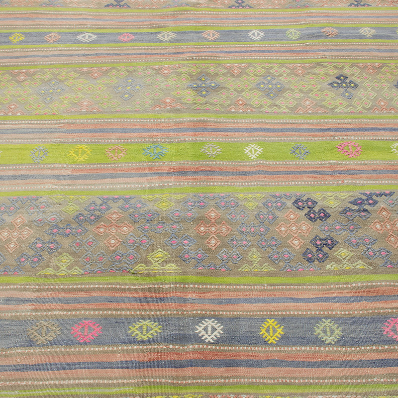 Vintage Oushak Kilim Rug - 5' 6" x 8'  (66" x 96") - K0092183