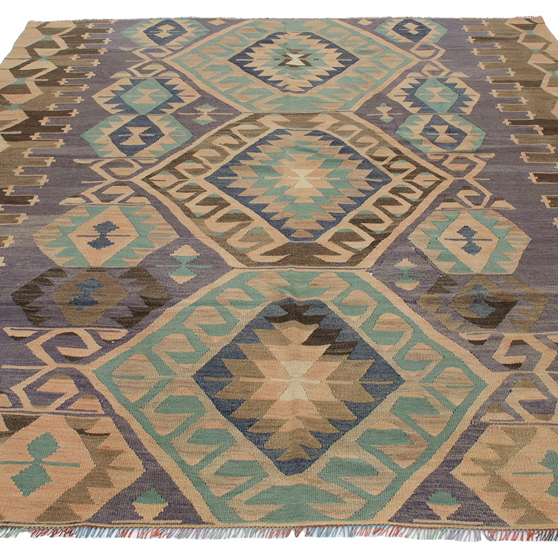 Vintage Esme Kilim Rug - 5' 10" x 7' 8" (70" x 92") - K0092204