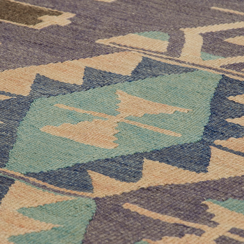 Vintage Esme Kilim Rug - 5' 10" x 7' 8" (70" x 92") - K0092204
