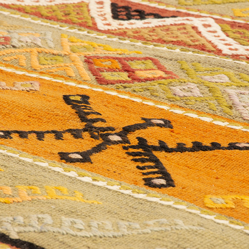Vintage Mihalic Kilim Rug - 2' 4" x 7' 7" (28" x 91") - K0092219
