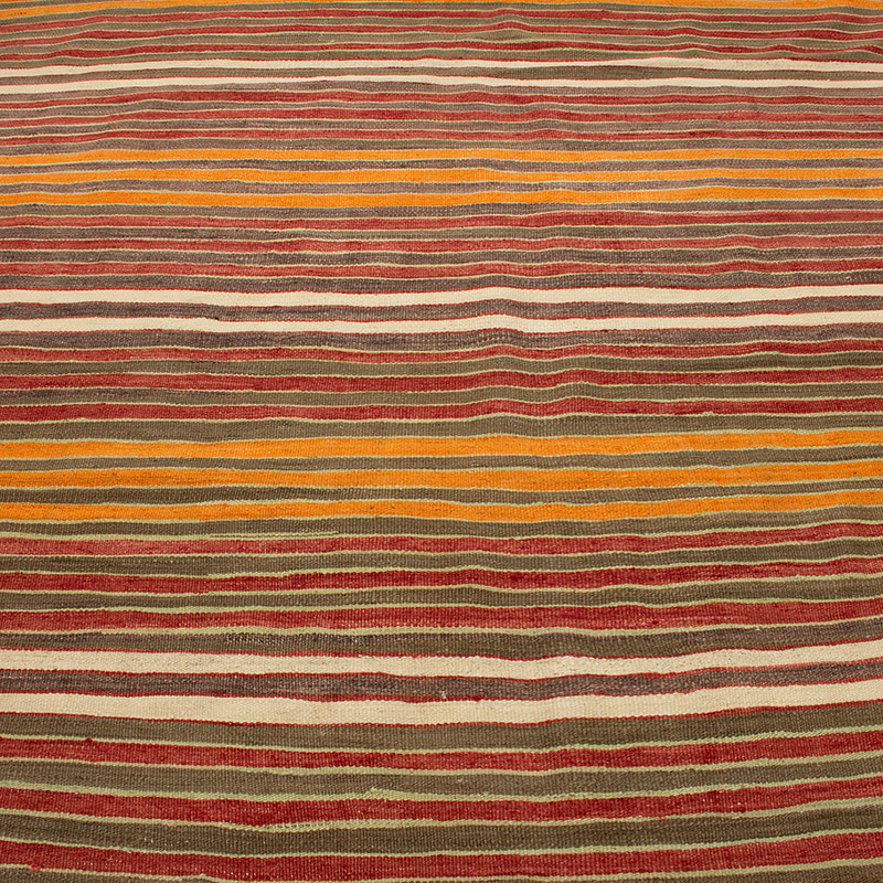 Vintage Konya Kilim Rug - 6' 5" x 10' 3" (77" x 123") - K0092238