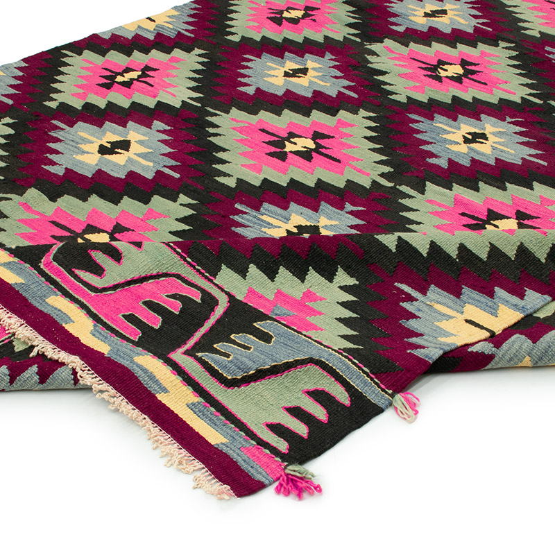 Vintage Mihalic Kilim Rug - 6' 3" x 10' 4" (75" x 124") - K0092239