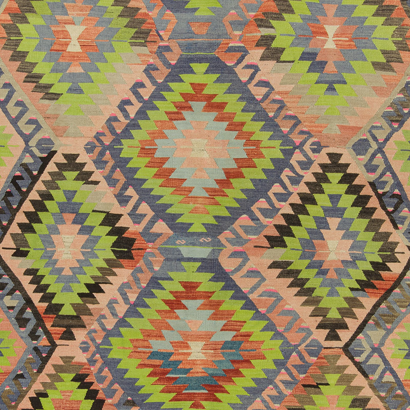 Vintage Esme Kilim Rug - 5' 11" x 10' 8" (71" x 128") - K0092241