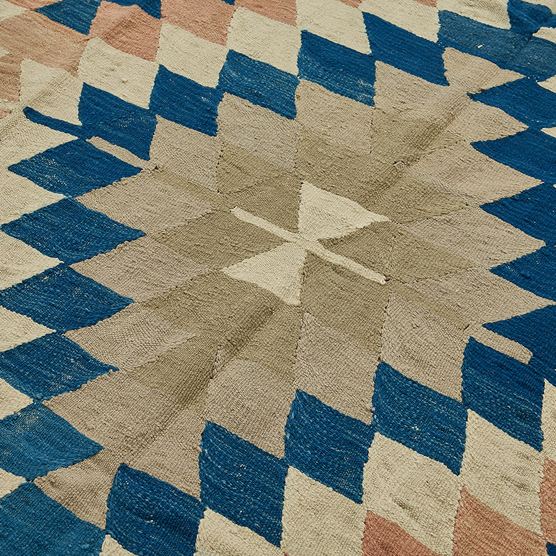 Turkish Handwoven Kilim Rug - K0092437