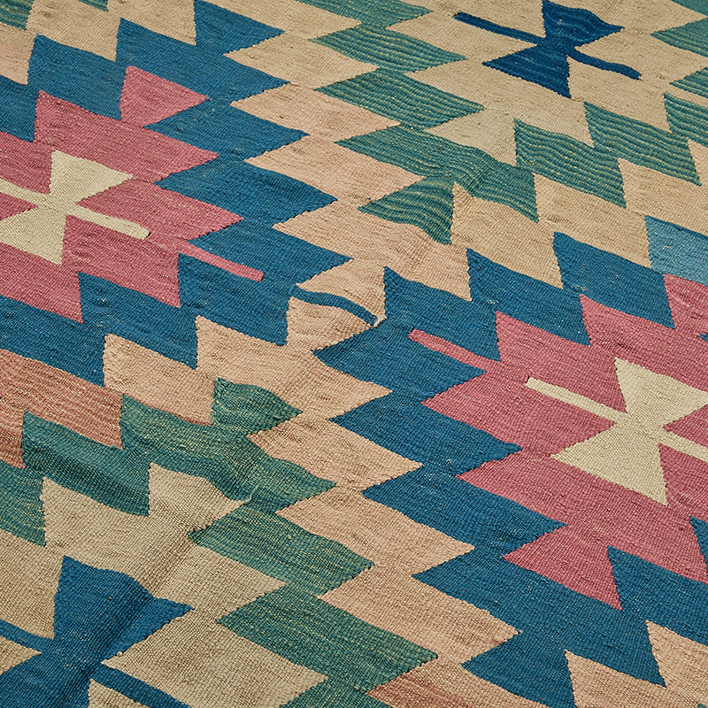 Turkish Handwoven Kilim Rug - K0092446
