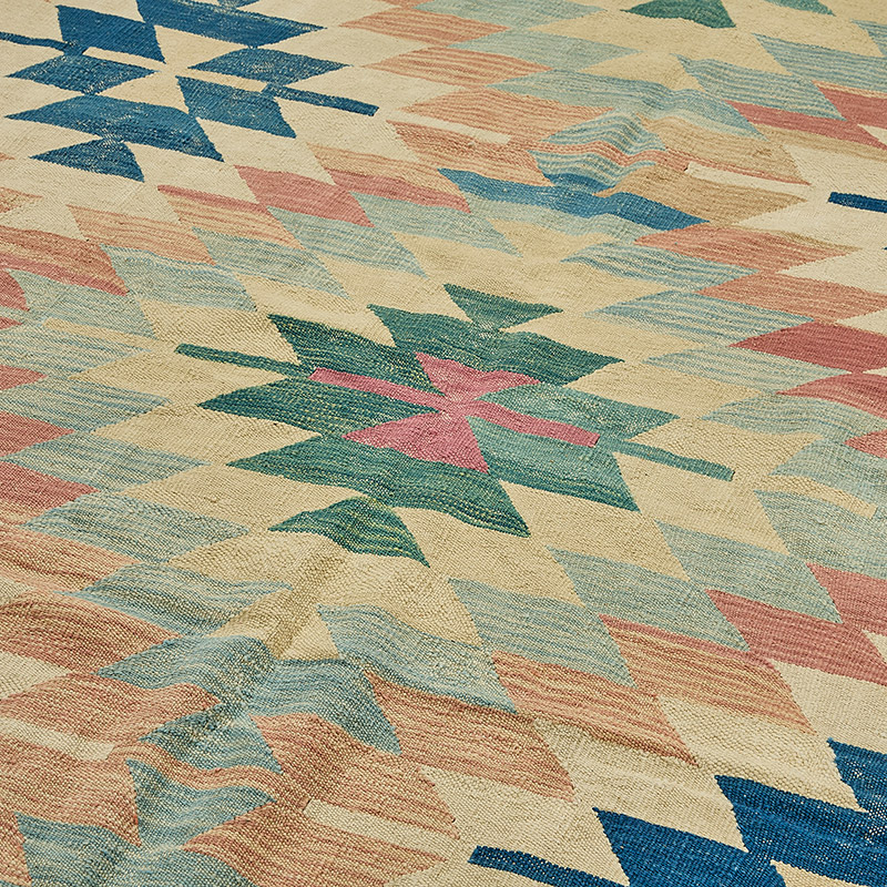 Turkish Handwoven Kilim Rug - K0092458