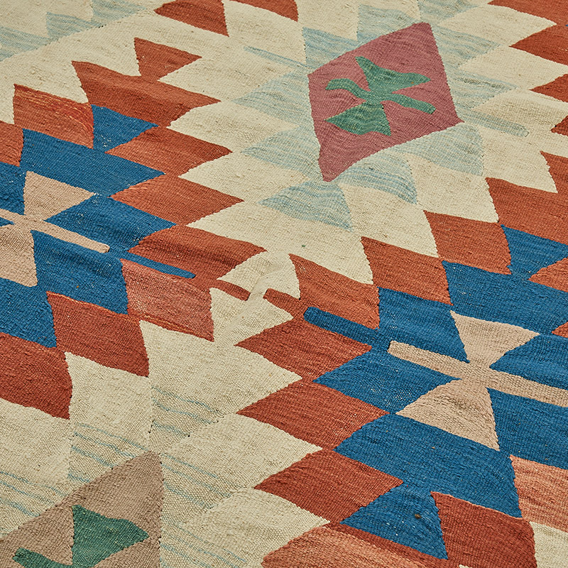 Turkish Handwoven Kilim Rug - K0092470