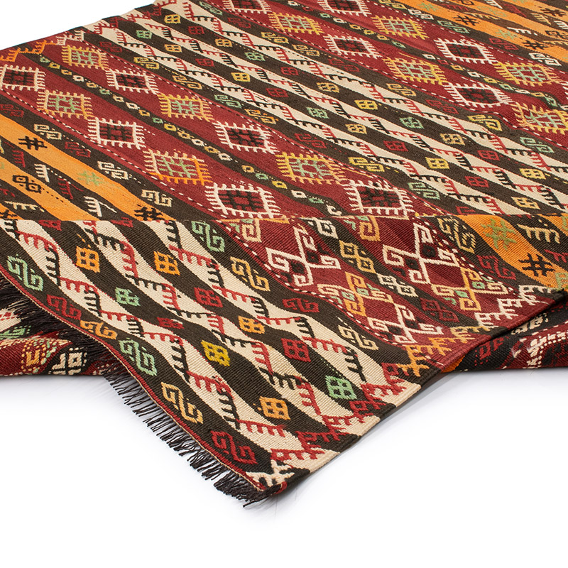 Vintage Anatolian Kilim Rug - 6' 5" x 8' 8" (77" x 104") - K0092544