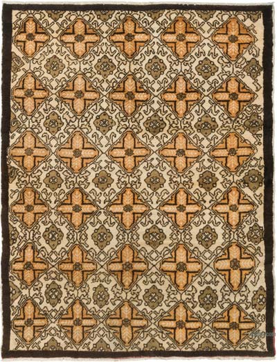 Vintage Turkish Hand-Knotted Rug - 4' 8" x 5' 11" (56" x 71")