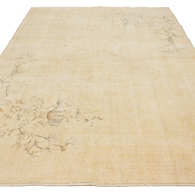Vintage Turkish Hand-Knotted Rug - 5' 8" x 9' 9" (68" x 117") - K0092591