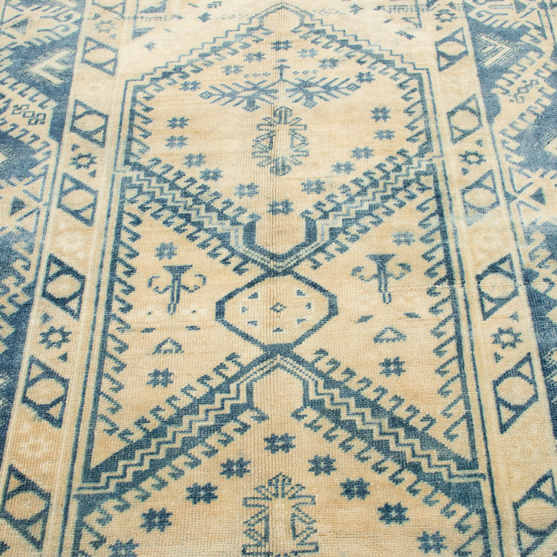 Vintage Turkish Hand-Knotted Rug - 4' 3" x 7'  (51" x 84") - K0092608