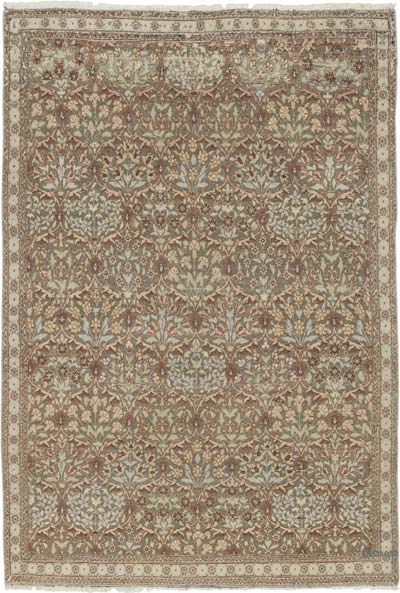 Vintage Turkish Hand-Knotted Rug - 3' 11" x 5' 9" (47" x 69")