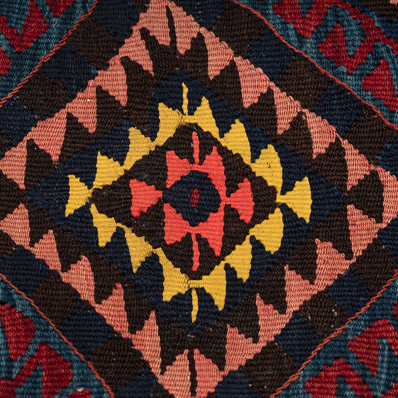 Vintage Van Kilim Runner - 3' 3" x 7'  (39" x 84") - K0092626