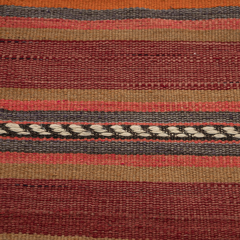 Vintage Denizli Kilim Rug - 4' 8" x 7' 1" (56" x 85") - K0092643