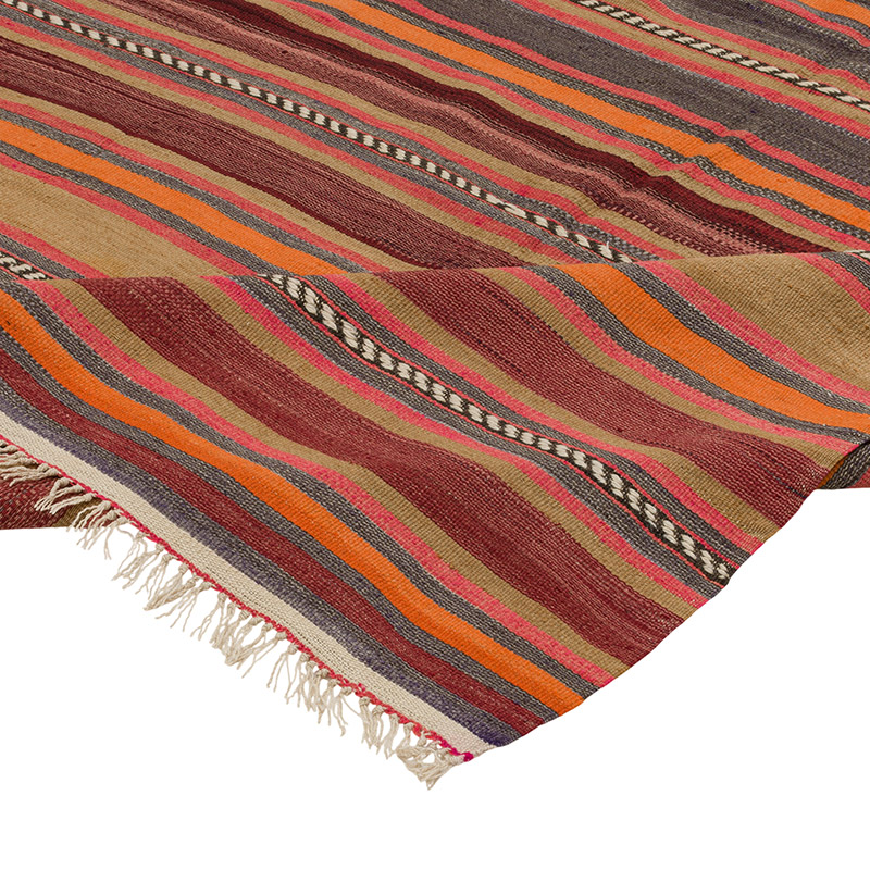 Vintage Denizli Kilim Rug - 4' 8" x 7' 1" (56" x 85") - K0092643