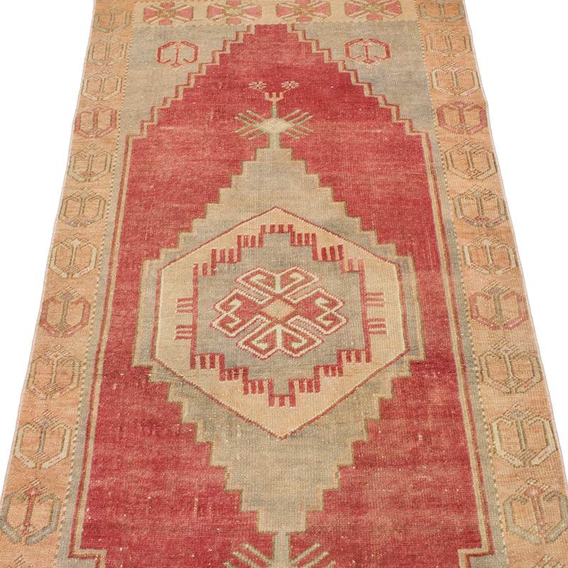 Vintage Turkish Hand-Knotted Rug - 2' 11" x 6' 7" (35" x 79") - K0092688