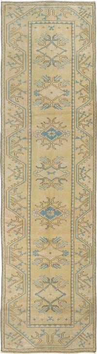 Vintage Turkish Hand-Knotted Runner - 2' 7" x 9' 3" (31" x 111")