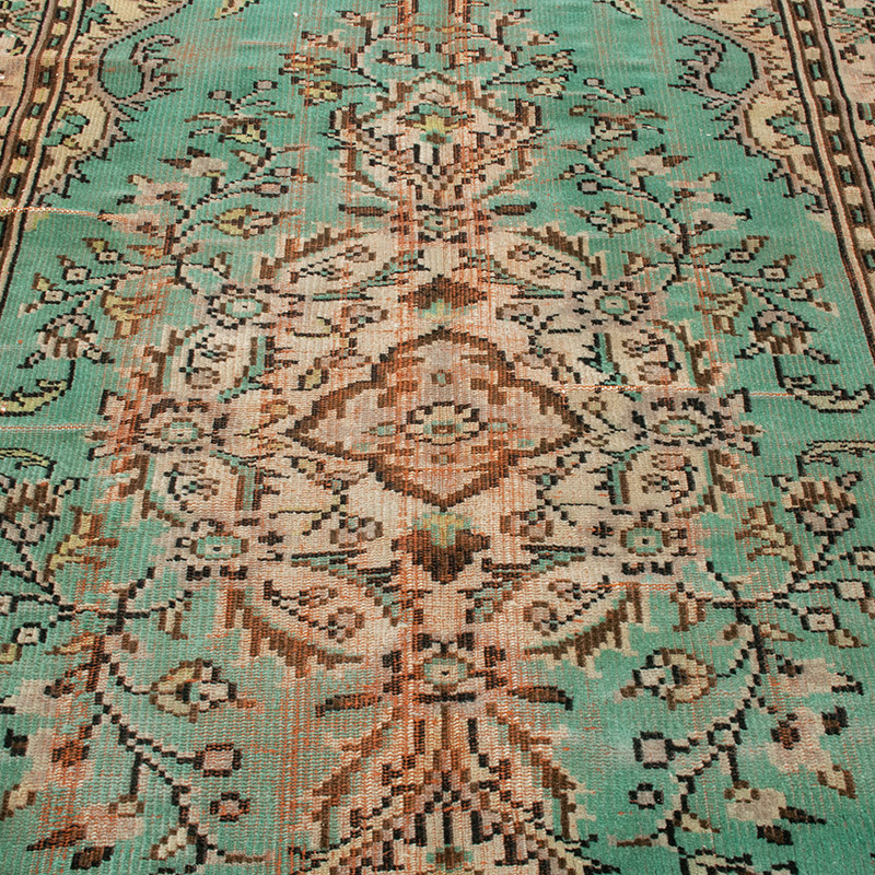 Vintage Turkish Hand-Knotted Rug - 4' 11" x 7' 9" (59" x 93") - K0092743