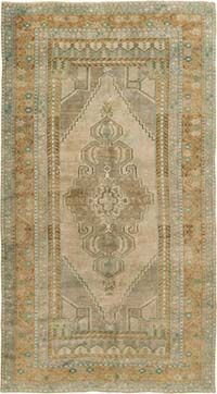 Vintage Turkish Hand-Knotted Rug - 4' 7" x 8' 4" (55" x 100")
