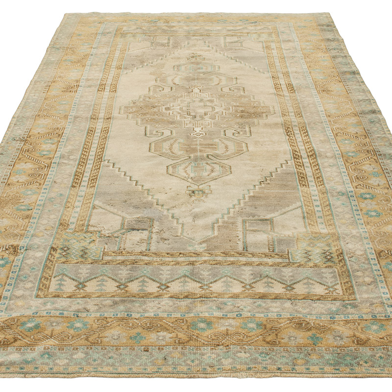 Vintage Turkish Hand-Knotted Rug - 4' 7" x 8' 4" (55" x 100") - K0092754