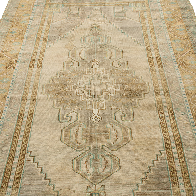 Vintage Turkish Hand-Knotted Rug - 4' 7" x 8' 4" (55" x 100") - K0092754