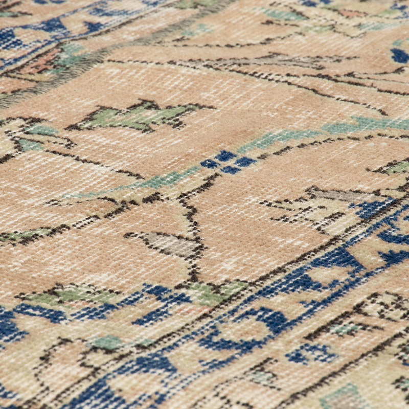 Vintage Turkish Hand-Knotted Runner - 2' 7" x 8' 11" (31" x 107") - K0092755
