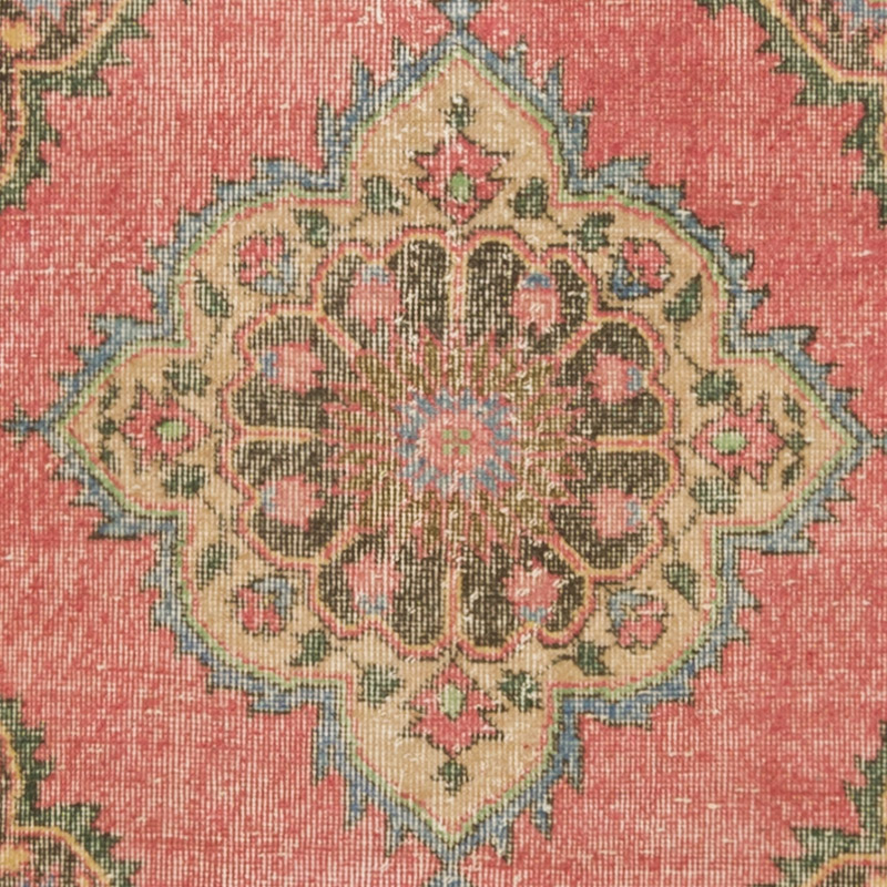 Vintage Turkish Hand-Knotted Runner - 2' 7" x 13' 1" (31" x 157") - K0092758