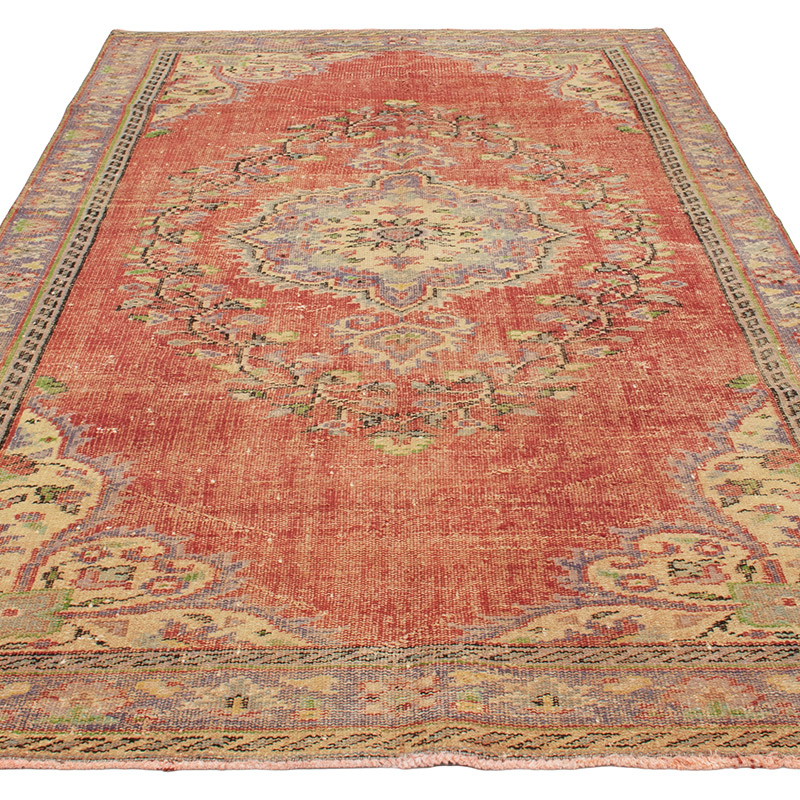 Vintage Turkish Hand-Knotted Rug - 5' 2" x 8' 8" (62" x 104") - K0092764